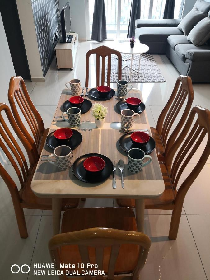 Mcz Homestay Ipoh Town 2Room 7Pax Free Wifi Extérieur photo