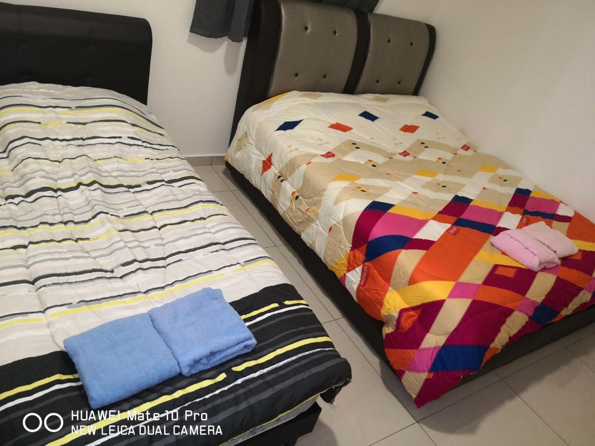 Mcz Homestay Ipoh Town 2Room 7Pax Free Wifi Extérieur photo
